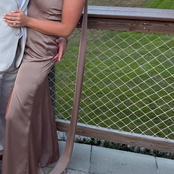 Matte Satin One-Shoulder A-Line Dress with Scarf - Picture 4 of 4